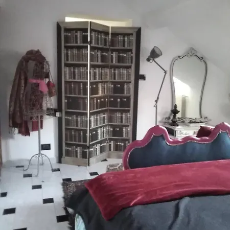 Apartment Spacious And Naturally Bright Bomboniera Rooftop Favors Genua